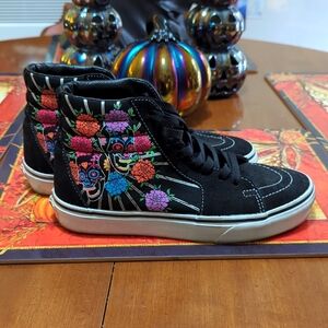 Vans Dia Del Los Muertos 2022 Collection Sk8-His size 5.5/7